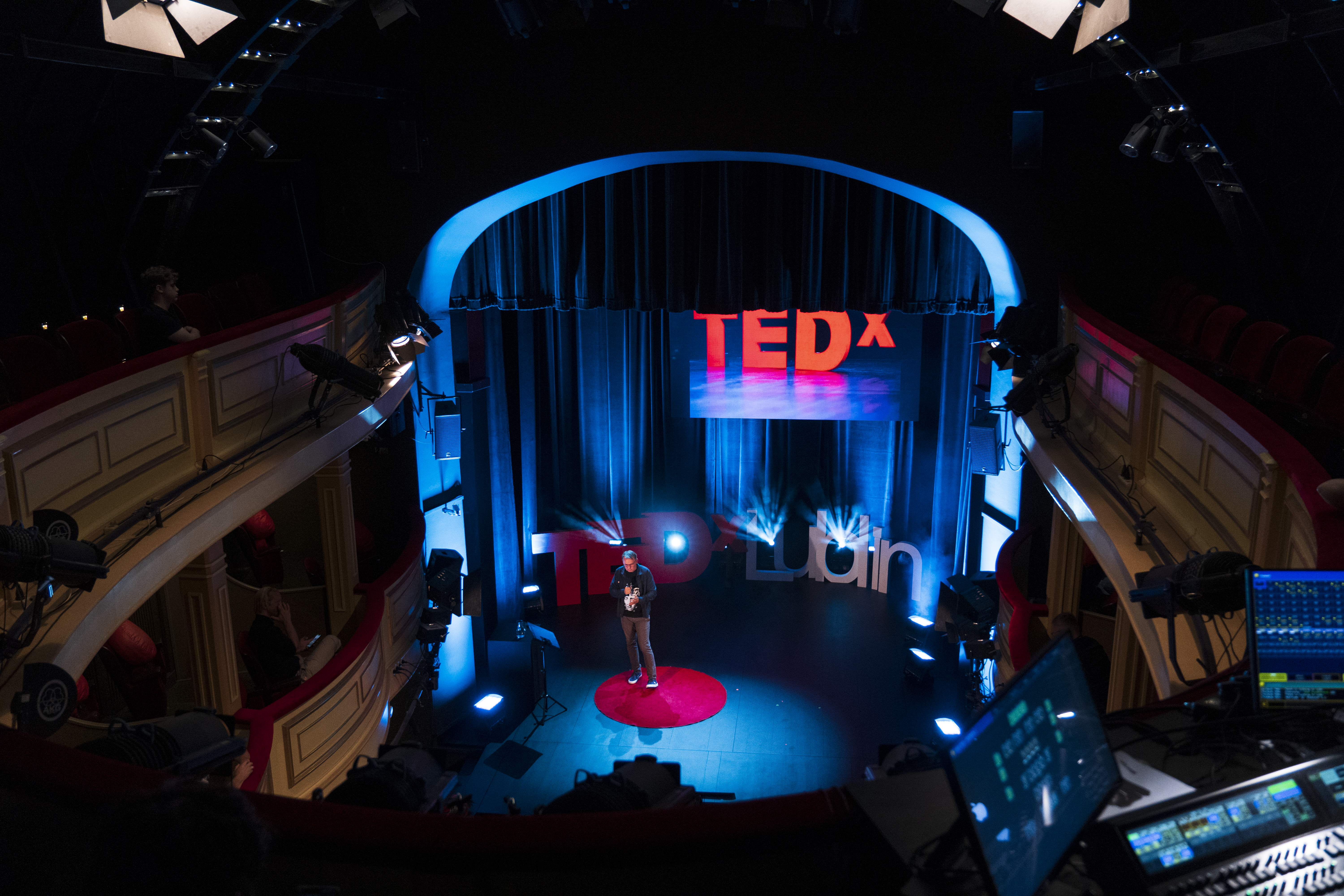Image from TEDxLublin 2024 ACCELERATION